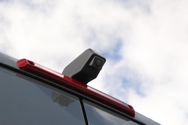 Renault MASTER T35 2.0dCi 150pk | L2H2 Extra | Android Navi | Camera | LED | Cruise | Lease 591,- p/m