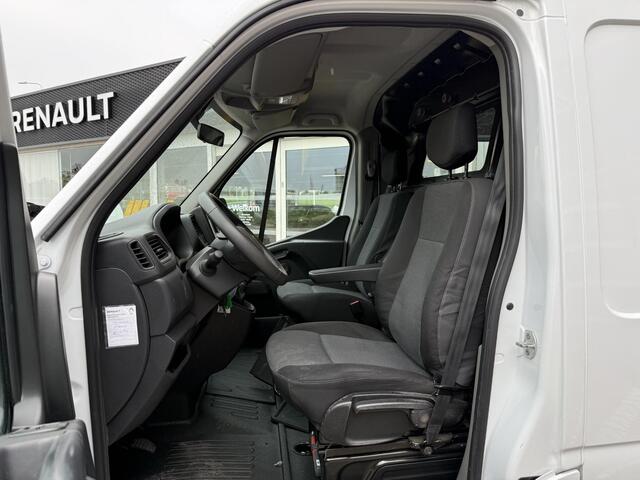 Renault MASTER T33 2.3 dCi 135 L2H2 Comfort | Trekhaak | Navigatie | DAB | Airco | Parkeersensoren | BT-Telefoonfunctie |