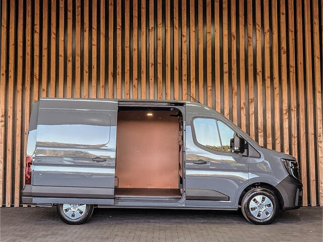 Renault MASTER T35 2.0 dCi 170PK L2H2 Extra | BPM VRIJ! | R-LINK | STOELVERWARMING | CAMERA | TREKHAAK | BETIMMERING |