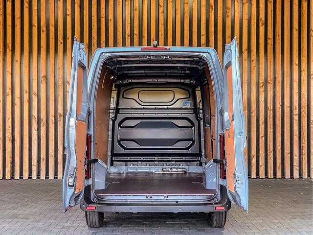 Renault MASTER T35 2.0 dCi 170PK L2H2 Extra | BPM VRIJ! | R-LINK | STOELVERWARMING | CAMERA | TREKHAAK | BETIMMERING |