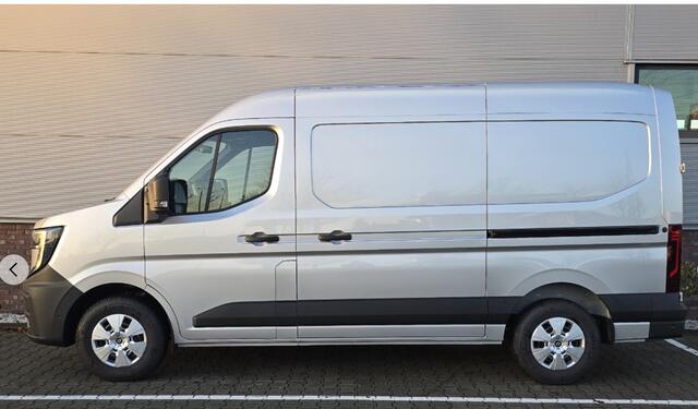 Renault MASTER T35 2.0 dCi 170 L2H2 Extra 2 keer schuifdeur / Laadruimte betimmering / Trekhaak