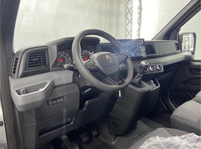 Renault MASTER T35 2.0 dCi 170 L3H2 Extra Laadruimte pakket / Trekhaak / Navigatie