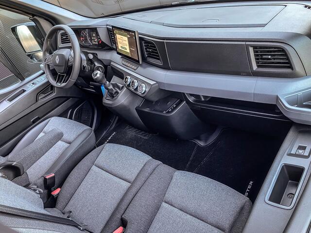 Renault MASTER T35 2.0 dCi 170PK L2H2 Extra | BPM VRIJ! | 2X SCHUIFDEUR | R-LINK | CAMERA | STOELVERWARMING | TREKHAAK |