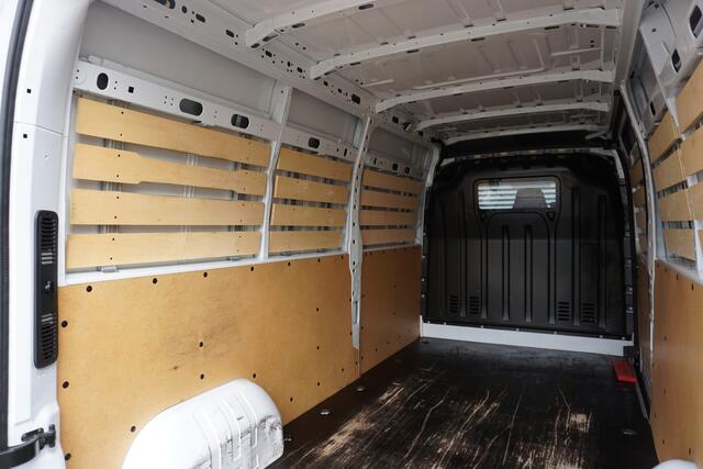 Renault MASTER T35 | 2.3 dCi EURO 6 | L3H2 | Airco | Cruise Control | Camera | Trekhaak