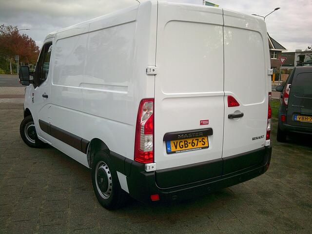 Renault MASTER T33 2.3 dCi 150 L1H1 Energy VOORZIEN VAN AIRCO+CRUISE+AUTOMAAT !!!