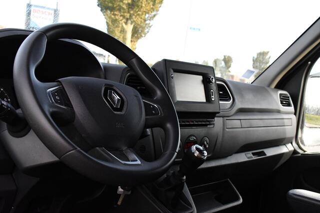 Renault MASTER T35 2.3 dCi 150 L2H2 PB Edition Camera, Cruise, Carplay, Clima, 150pk, Trekhaak, Multimedia, NAVI, Uniek!