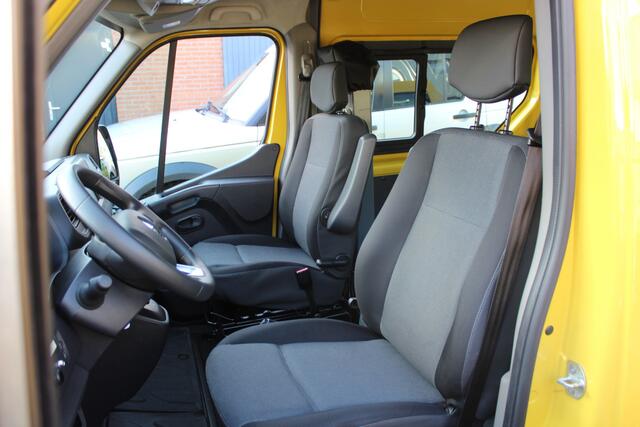 Renault MASTER Rolstoelvervoer | PERSONENLIFT | AIRCO | SCHUIFDEUR | NAVIGATIE | DAB-RADIO | CAMERA | PDC |