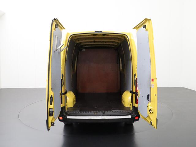 Renault MASTER 2.3DCi 170PK L2H2 | 2xSchuifdeur | Airco | Cruise | 3-Persoons