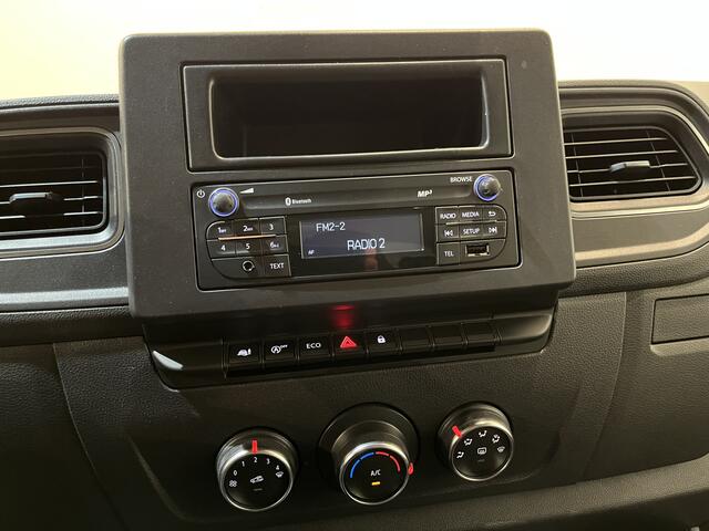 Renault MASTER 2.3 dCi 145 PK L3 DC Dubbel Cabine Open Laadbak / Euro 6 / Airco / Trekhaak / Cruise Control / DC 7 Pers. / 24.400 KM !!