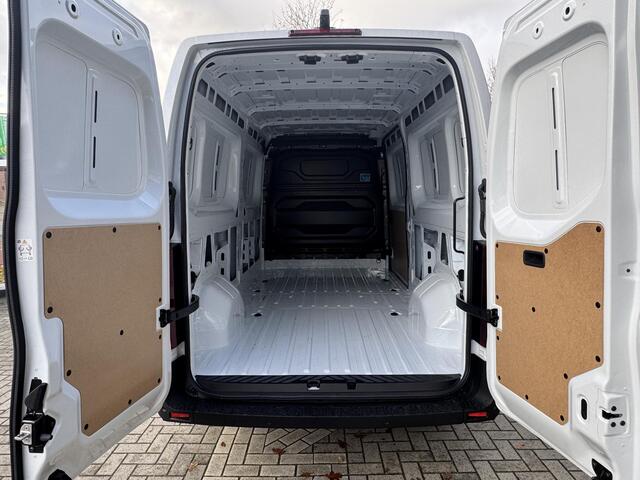 Renault MASTER E-Tech T35 L3H2 Extra long range 87 kWh ** KOERIERS-SPECIFICATIES | achterdeuren 270-graden te openen | bijrijdersstoel | parkeerpakket **