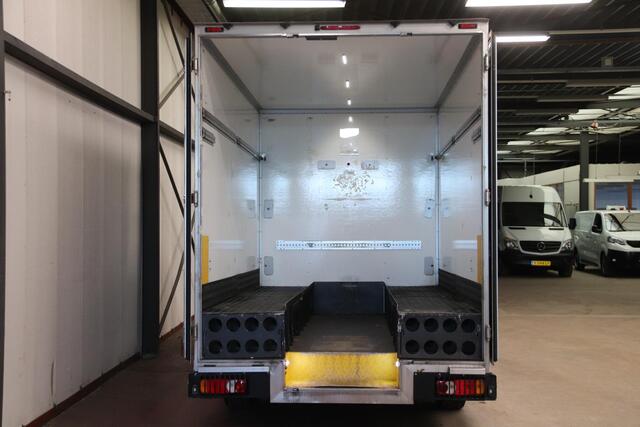 Renault MASTER 170PK AUTOMAAT LOWLINER VERKOOPWAGEN