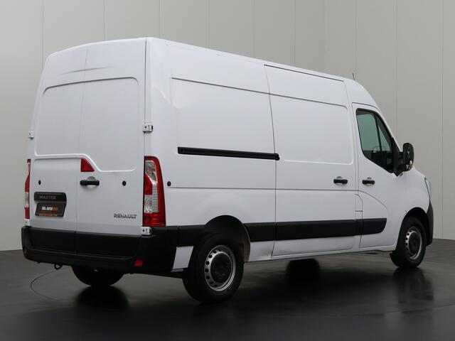 Renault MASTER 2.3DCI 135PK L3H2 | Airco | Cruise | 3-Persoons | Betimmering