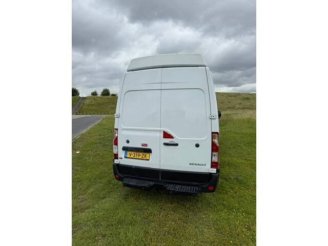 Renault MASTER T35 2.3 dCi L4H3 EL