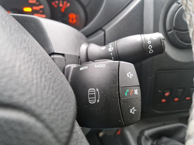 Renault MASTER T35 2.3 dCi L2H2 Energy 1e eigenaar first owner clima, Navigatie , trekhaak