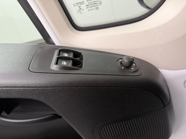 Renault MASTER Opel Movano 2.2HDI 140PK Bakwagen | Laadklep | Euro 6 | Airco | Camera | 3-Persoons | Dakspoiler