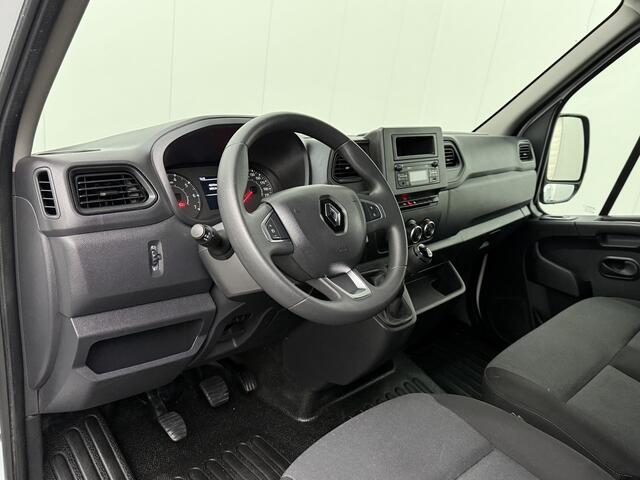 Renault MASTER 2.3DCI 135PK | Airco | Cruise | 3-Persoons | Betimmering