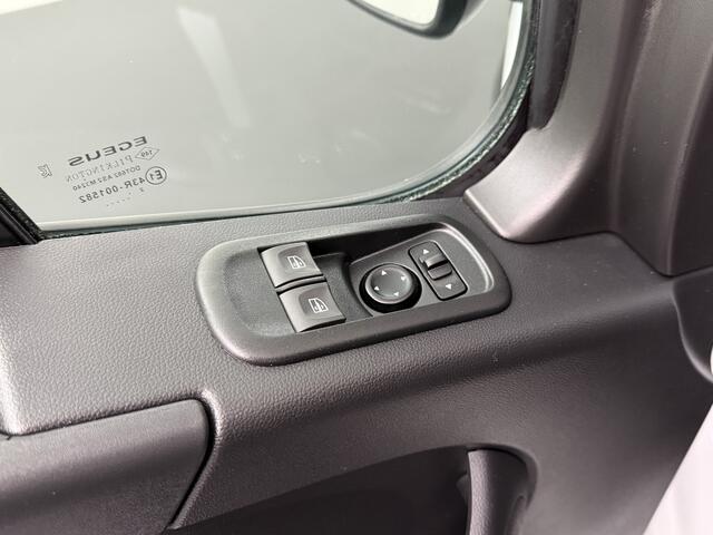 Renault MASTER 2.3DCI 135PK | Airco | Cruise | 3-Persoons | Betimmering