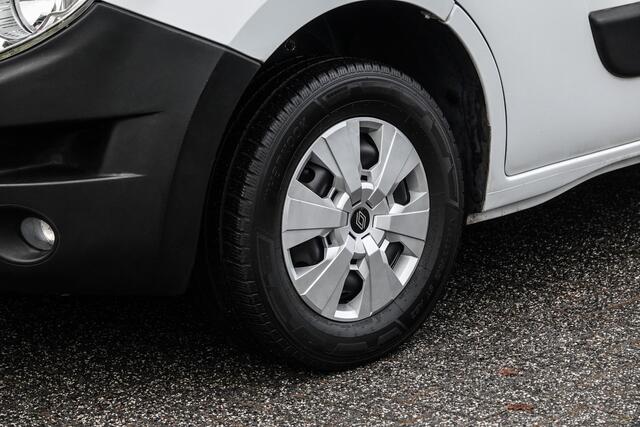 Renault MASTER T35 | L2H2 | 2.3dCi 130Pk | Stoel-Bank | Achteruitrijcamera | 3.500Kg trekgewicht | Trekhaak