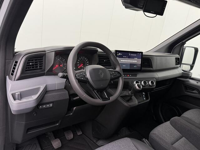 Renault MASTER 170PK Bakwagen | 2,35 Hoog | Airco | Multimedia | Camera | 3-Zits
