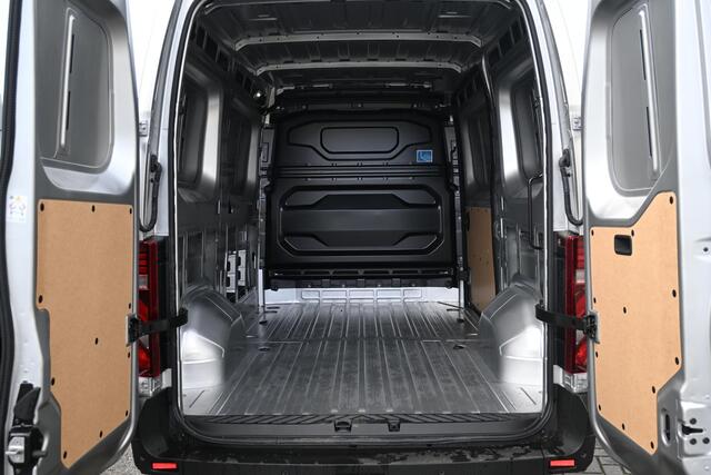 Renault MASTER T35 2.0 dCi 130 L2H2 Advance | BPM VRIJ | TREKHAAK | APPLECARPLAY/ANDROIDAUTO | CRUISE CONTROL | 3-ZITS | CLIMATE CONTROL | PDC