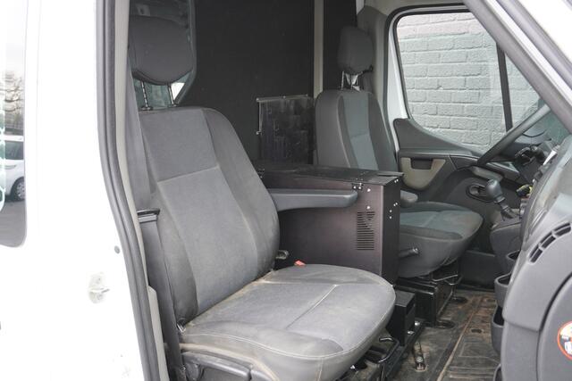 Renault MASTER 2.3 dCi 130PK L2H2 EURO 6 - Airco - Navi - Cruise - ¤ 11.900,- Excl.