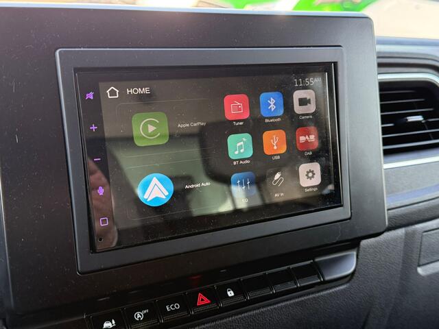 Renault MASTER T35 2.3 dCi 165pk Bakwagen Laadklep Camera Navi Airco