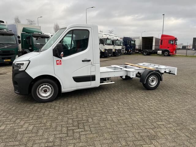 Renault MASTER E-Tech 3T5 FWD L2 Ch/Cab 52 kwh battery,
