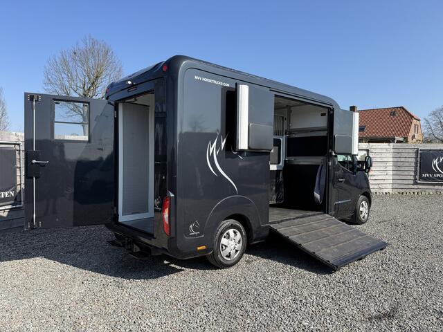 Renault MASTER PAARDENWAGEN | HORSETRUCK | STX | STALLION 3XL | 2017 | AUTOMAAT | 84.403KM | 3-SEAT | 170PK | MARGE | BELGISCH KENTEKEN