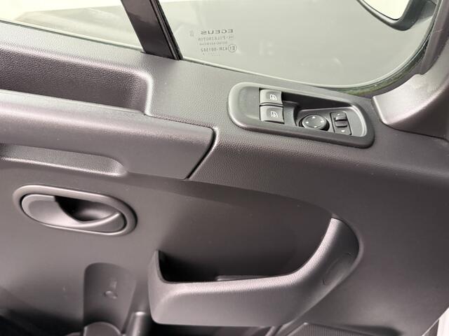 Renault MASTER 2.3DCi 150PK L2H2 Dubbele Cabine | 7-Persoons | Multimedia | Airco | Cruise | Trekhaak