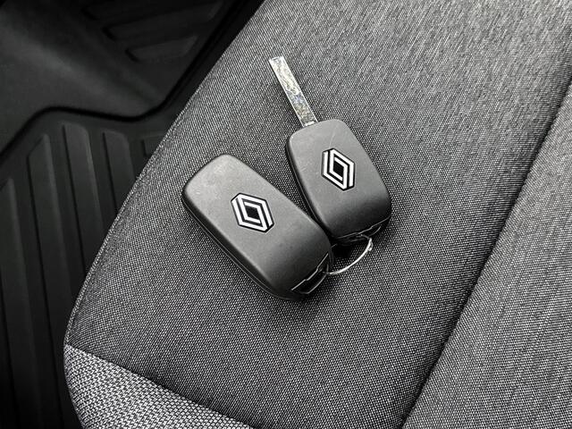 Renault MASTER T35 2.0 dCi 130 L2H2 Camera Led Carplay 130pk Cruise control