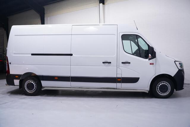 Renault MASTER 2.3 dCi 150 pk L3H2 Navi, Camera Dode Hoek Assist, Opstap achter, PDC V+A, 3-Zits