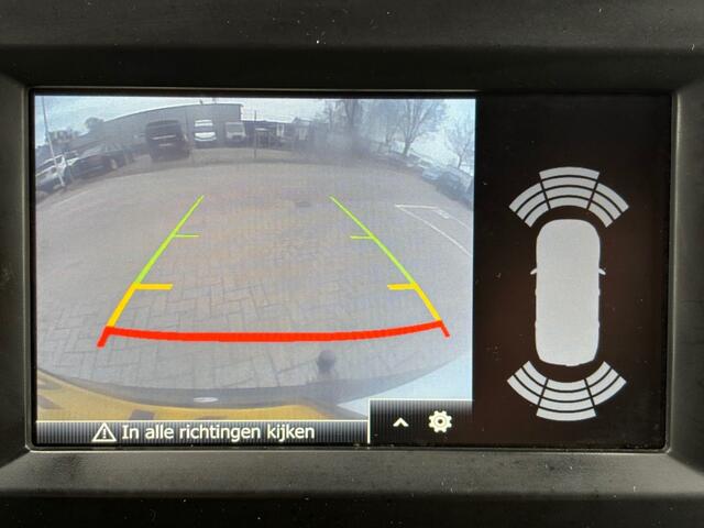 Renault MASTER L2H2 2.3 dCi 135PK 2x Schuifdeur / Camera / Cruise / Lane assist / Dode hoek / PDC / Trekhaak / LED / Navi / Bluetooth