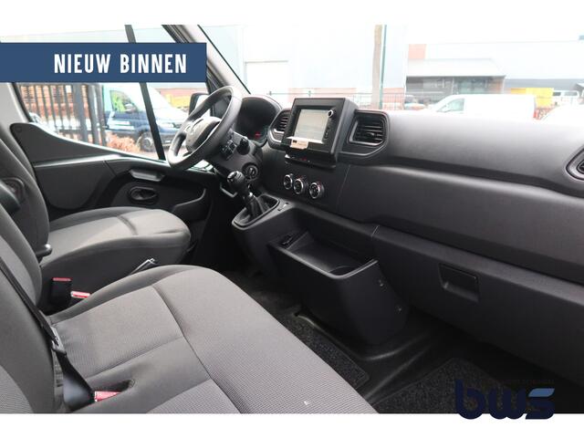 Renault MASTER T35 2.3 dCi 135 L2H2 Navi / Trekhaak / PDC / Airco / Camera