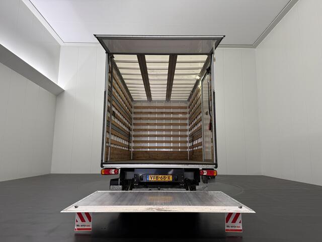 Renault MASTER 2.3DCi 165PK Bakwagen+Laadklep+Trekhaak | Nieuwstaat !! | Navigatie | 3-Zits | Zijdeur | Airco | Cruise