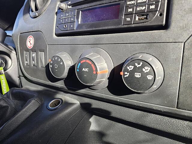 Renault MASTER T35 2.3 dCi 135 Bakwagen Laadklep Airco 130Pk Euro6!