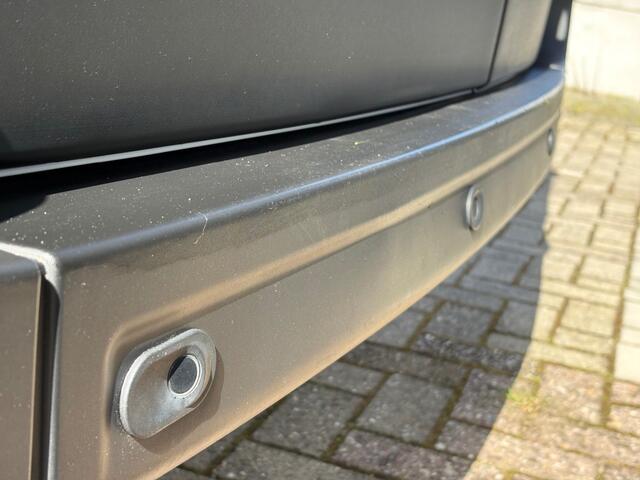 Renault MASTER 2.3 dCi 150pk L2H2 Red Edition Dubbele Schuifdeur/ Cruise / Led / Clima / Camera / Navi / DAB / Bluetooth / Bluetooth