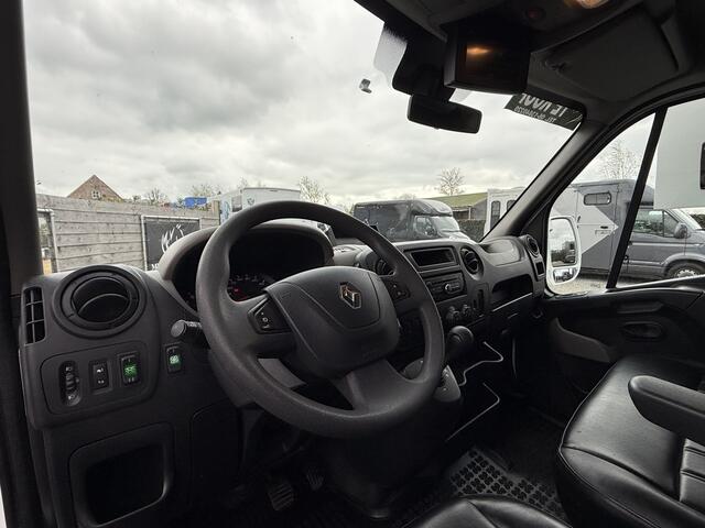Renault MASTER PAARDENWAGEN | HORSETRUCK | STX | STALLION 3XL | 2017 | HENGST | 82.000KM | AUTOMAAT | 3-SEAT | 170PK | | LUXEMBURG KENTEKEN