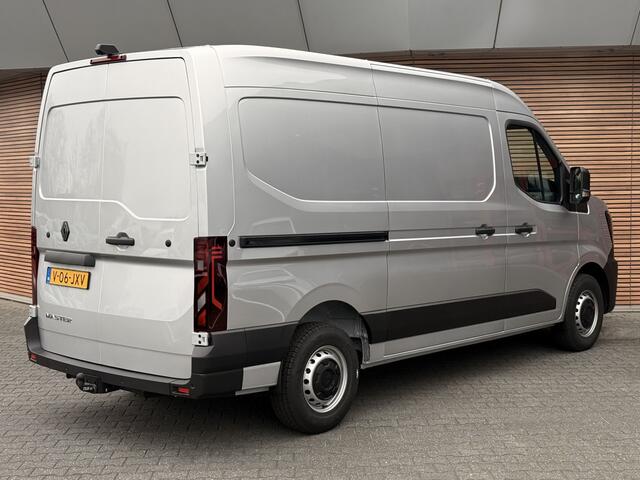 Renault MASTER T35 2.0 dCi 130 L2H2 Advance Trekhaak / Navi / Clima / Camera