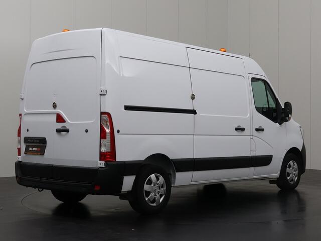 Renault MASTER 2.3DCi 150PK L2H2 | Euro 6 | Multimedia | Camera | 3-Zits | Airco | Cruise