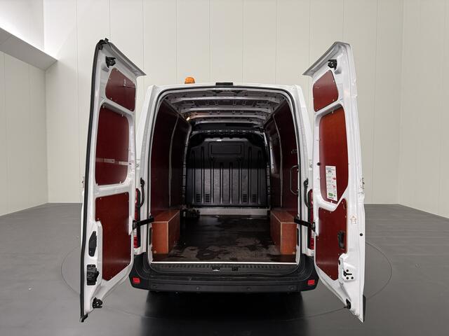 Renault MASTER 2.3DCi 150PK L2H2 | Euro 6 | Multimedia | Camera | 3-Zits | Airco | Cruise
