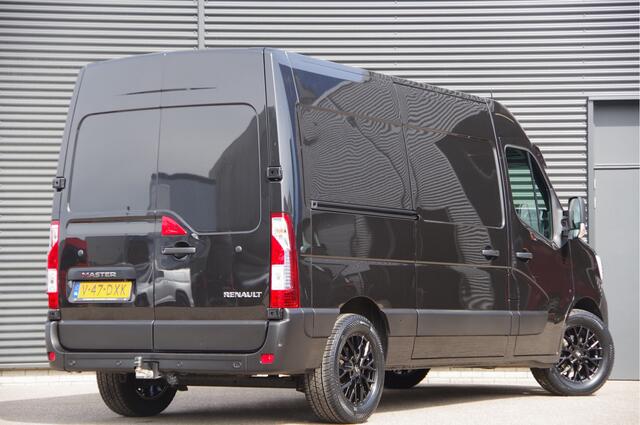 Renault MASTER 2.3 dCi 135PK L2H2 Work Edition TREKHAAK, CAMERA, NAVI, CRUISE, AIRCO, LANE ASSIST, DODE HOEK DETECTIE, PARKEERSENSOREN, NL AUTO, NAP