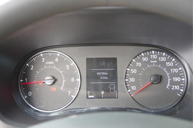 Renault MASTER 2.3 dCi 135PK L2H2 Work Edition TREKHAAK, CAMERA, NAVI, CRUISE, AIRCO, LANE ASSIST, DODE HOEK DETECTIE, PARKEERSENSOREN, NL AUTO, NAP