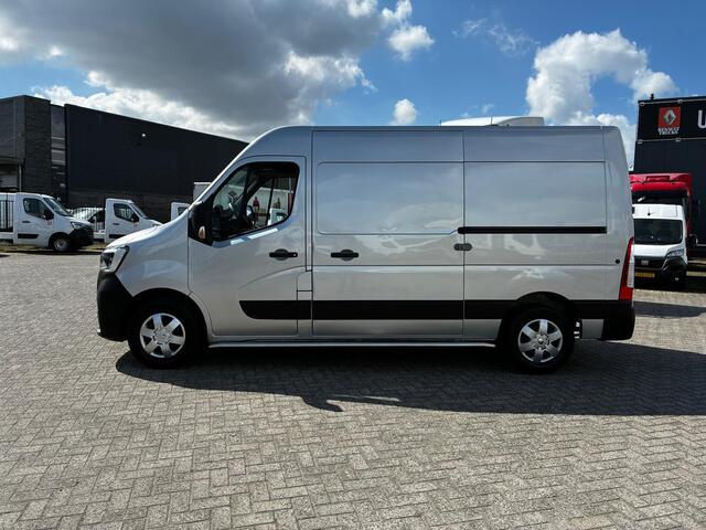 Renault MASTER 130.35 L2 H2 2.3 Dci Euro 6, Nav, Camera