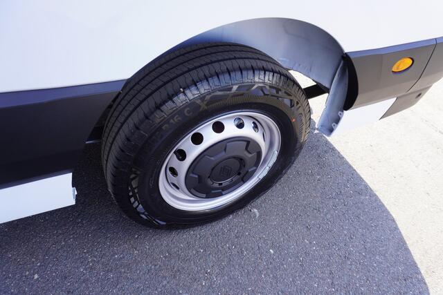 Renault MASTER E-Tech T35 L3H2 Extra long range 87 kWh 420km Range WLTP Trekhaak Apple Carplay Camera Cruise control Parkeersensoren