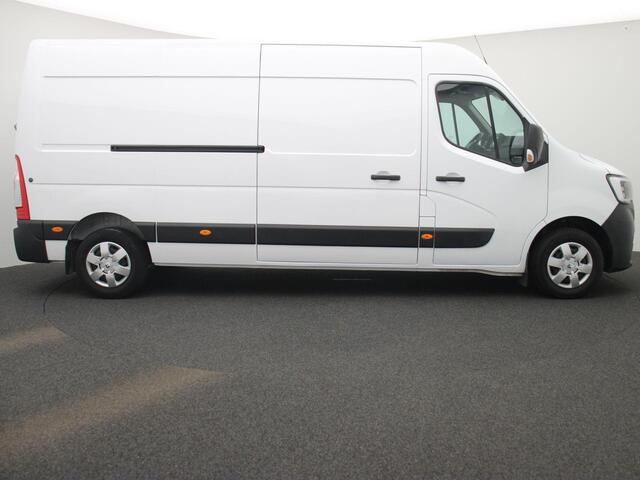 Renault MASTER T35 2.3 dCi 150 L3H2 Energy Work Edition | Airco | Cruise Control | Navigatie | Parkeersensoren Voor en Achter | Achteruitrijcamera | Verlengde/Verhoogde Carrosserie |