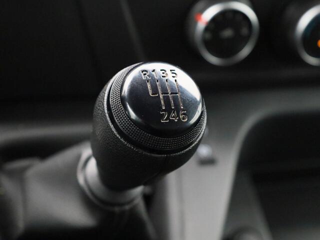 Renault MASTER T35 2.3 dCi 150 L3H2 Energy Work Edition | Airco | Cruise Control | Navigatie | Parkeersensoren Voor en Achter | Achteruitrijcamera | Verlengde/Verhoogde Carrosserie |