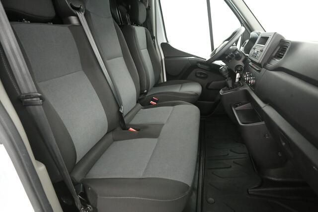 Renault MASTER 2.3 L2H2 | Airco | 3 Zits | Trekhaak | Parkeersens. | Elektrpakket