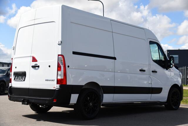 Renault MASTER T35 2.3 dCi 150 L2H2 PB Edition Camera, Cruise, Carplay, LED, Trekhaak, Automaat, 150pk, Sensoren, NAVI, Uniek!