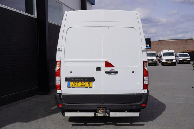 Renault MASTER 2.3 dCi 135PK L2H2 EURO 6 - Airco - Cruise - Camera - ¤ 14.950,- Excl.
