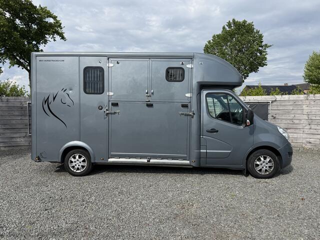 Renault MASTER | HORSETRUCK | HTI | STALLION 3XL | 2017 | HENGST | 70.835KM | MANUEEL | 3-SEAT | 130PK | L3 | BELGISCH KENTEKEN